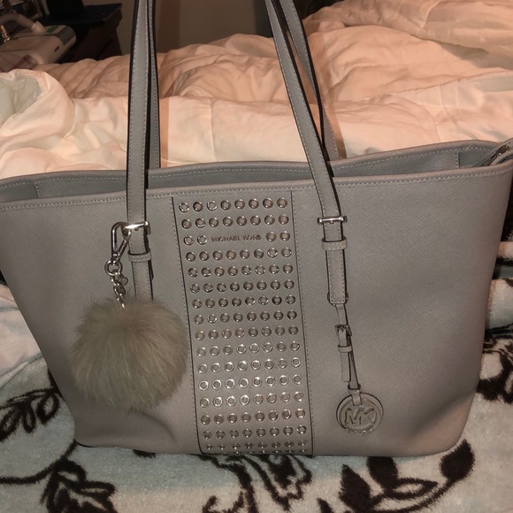 Michael Kors Handbags - Micheal Kors large tote/computer bag!